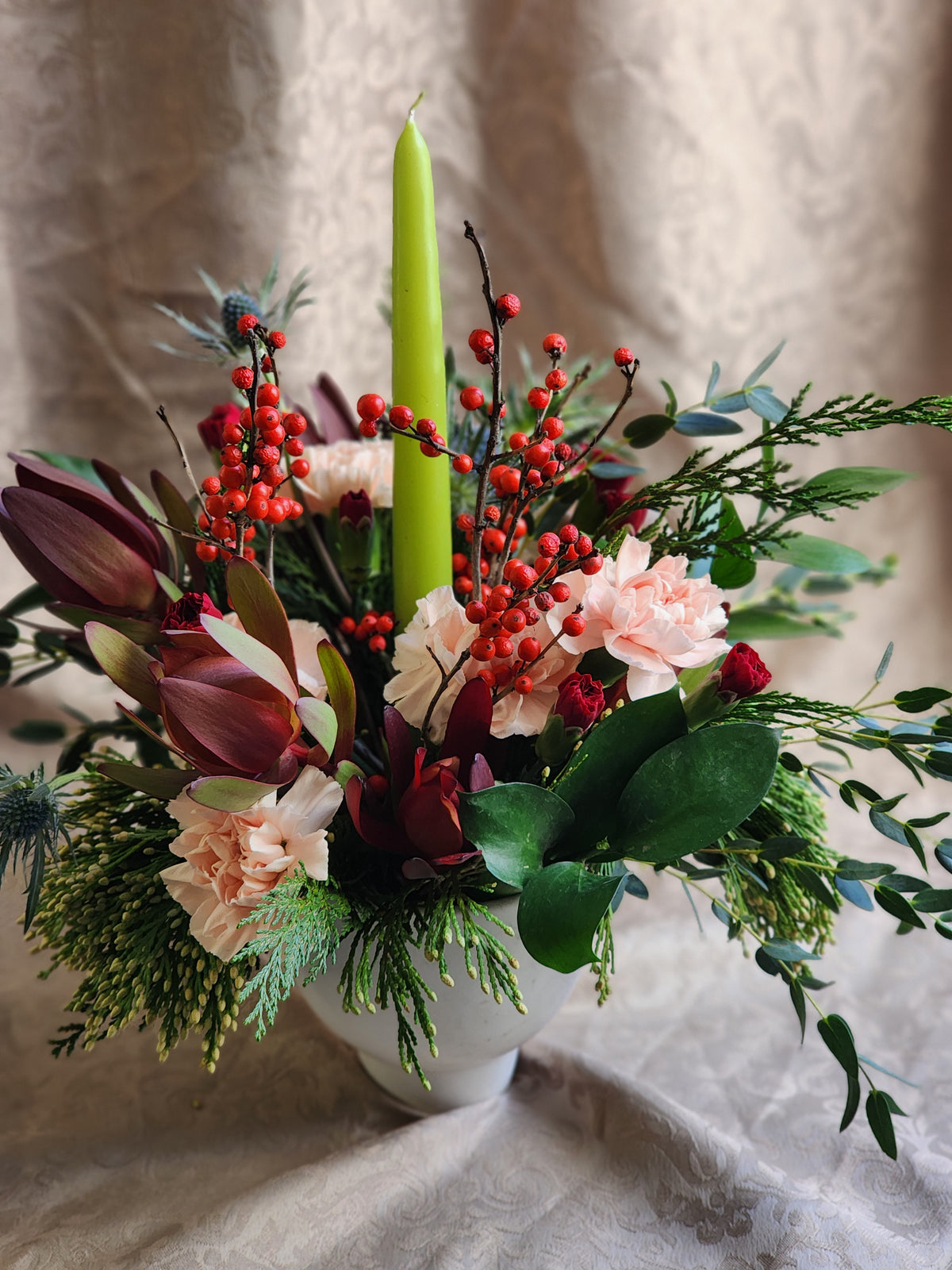 Holiday Lights Centerpiece Petite